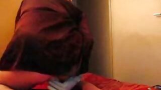 شاندار سنہرے بالوں والی سر انگلش مووی سیکسی کے ساتھ بڑی اور میٹھی چھاتی جو صرف پہنتے سرخ fishnet جرابیں. شاندار سڈول بیب خواہشات سوار کرنے کے لئے ایک مضبوط ڈک ہونے کے بعد کیلوں سے جڑا مشنری انداز ہے.