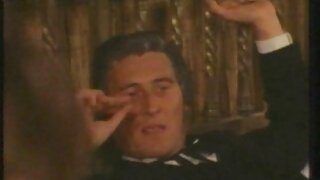 سینگ بالغ یار لی عربیسیکسی پتھر پسند کے کھانے کے لئے تازہ بلی کے خوبصورت Kimber پوشیدہ ہے